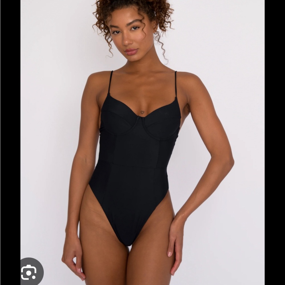 Skatie Black Swimwear
